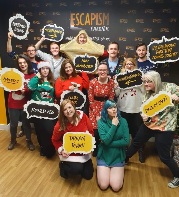 A Festive Escape: Unwrap the Magic of Christmas with Family and Friends in Escape Rooms!